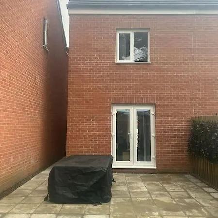 A Swansea Getaway - 3 Bedroom Home With Hot Tub Exterior foto